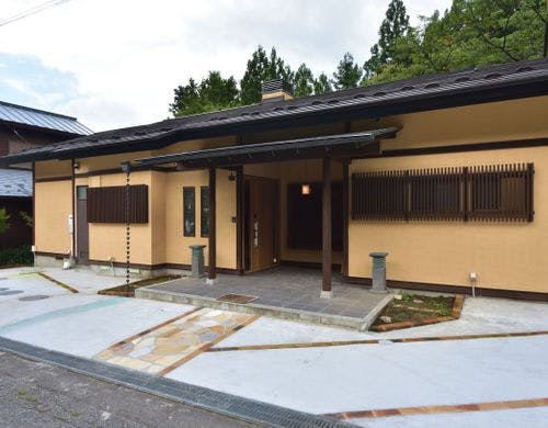 温泉露天風呂のある貸別荘赤沢和風の家