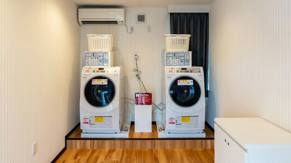 HOTEL R9 The Yard Moka Interchange