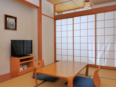 ■ห้องสไตล์ญี่ปุ่น 6 เสื่อทาทามิสำหรับผู้เดินทางคนเดียว■