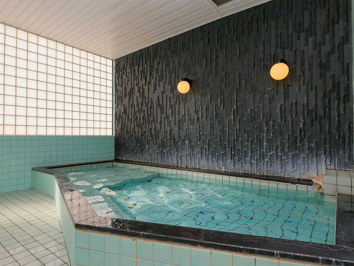 Escal Yokohama