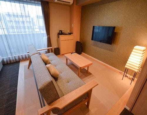 和モダンデラックスツイン