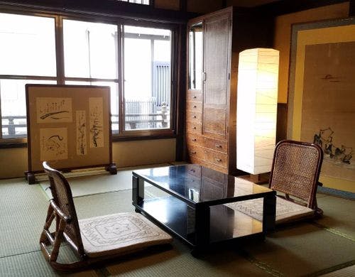 2階　南向き門前西町通り側