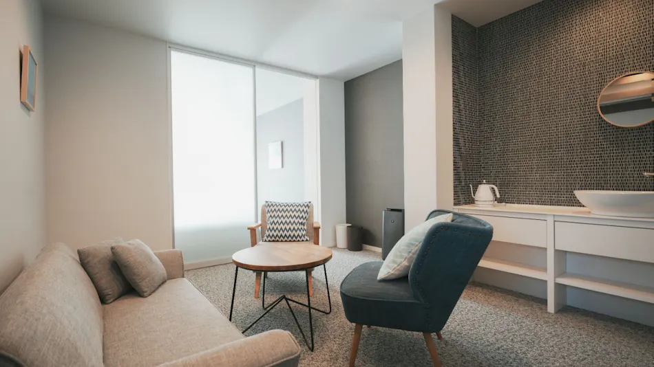 LAZULI Hiroshima Hotel and Lounge