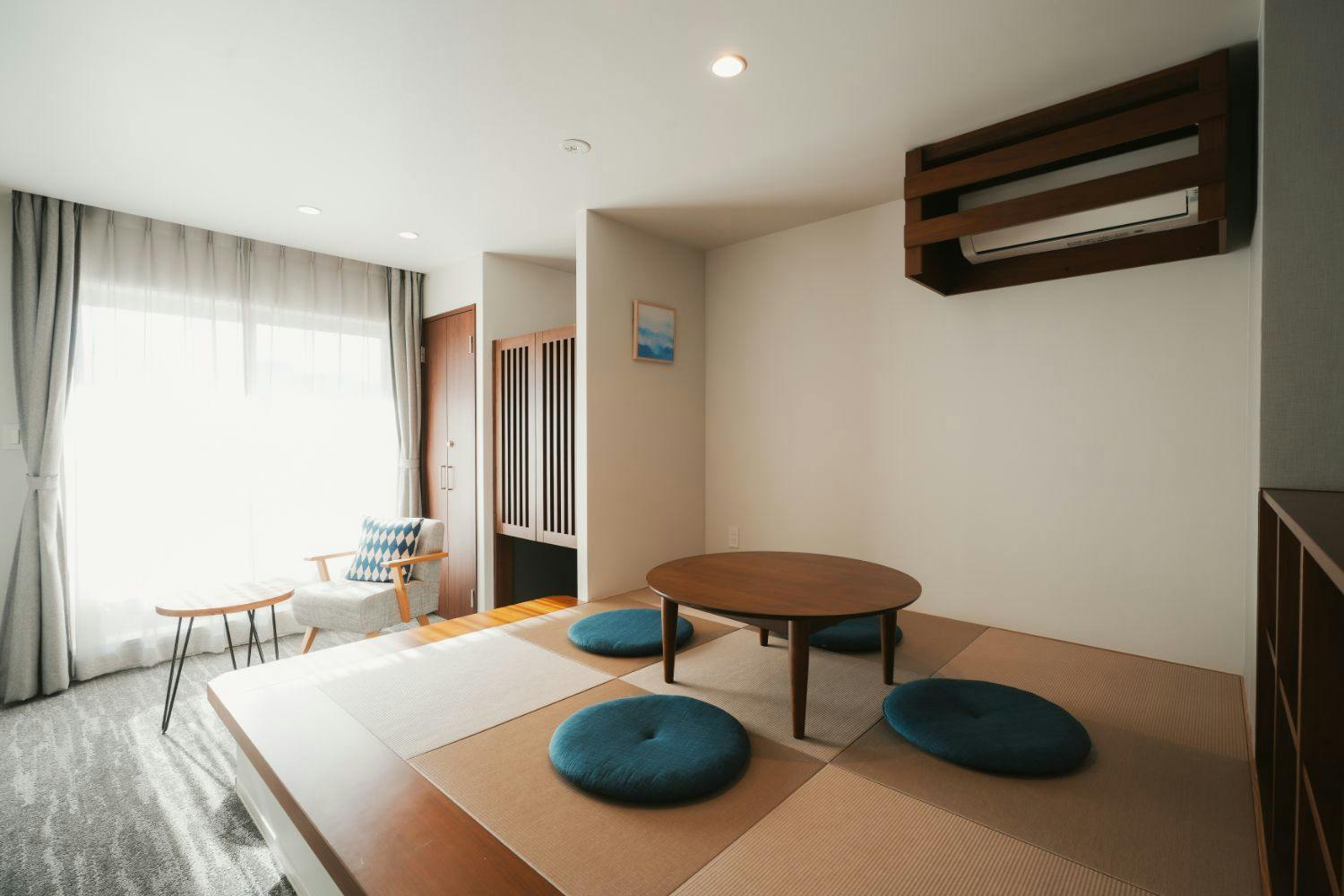 LAZULI Hiroshima Hotel and Lounge
