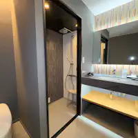 อาคารใหม่ปรับปรุงใหม่ ห้องพักสไตล์ตะวันตก