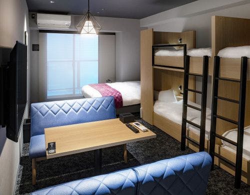 デザイナーズダブル ＋ ロフトベット2台