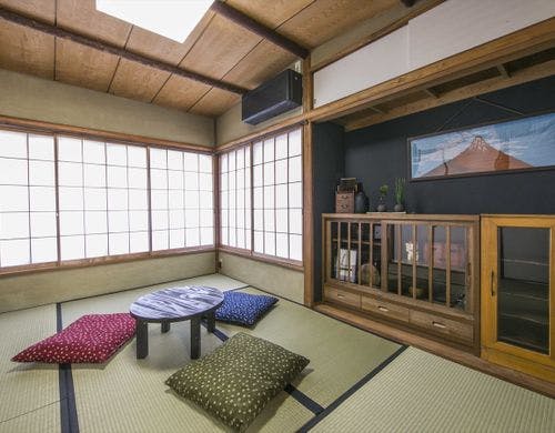 【庭付き一軒家】客室内