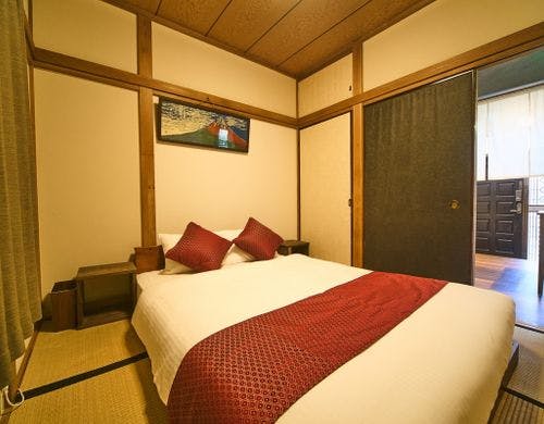 【ルーム1】ベッドルーム