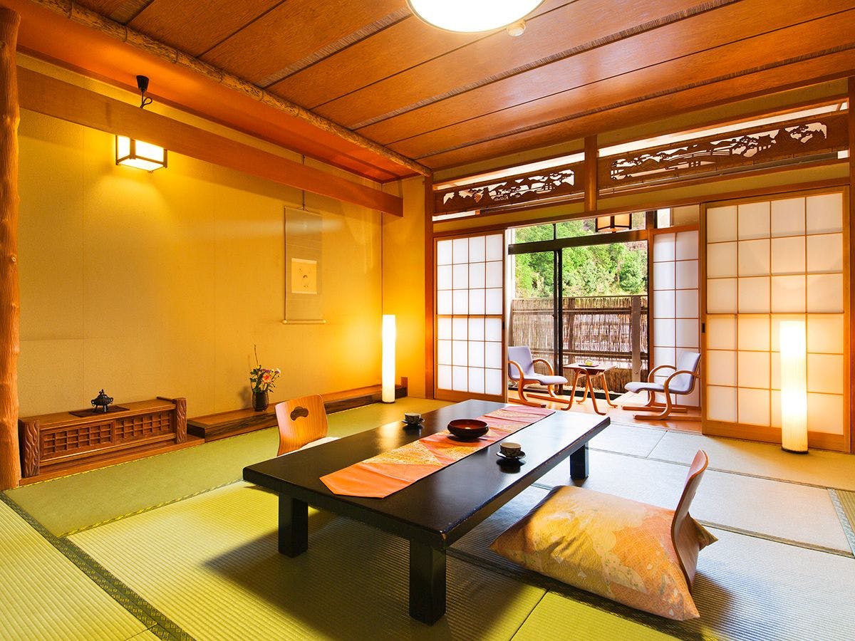 附露天溫泉的日式客房，花之館