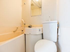 ビジネスホテル　ウィークリー金園