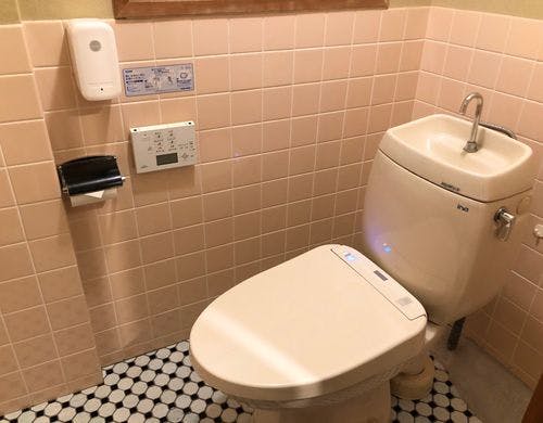 バストイレ付き客室（一例）