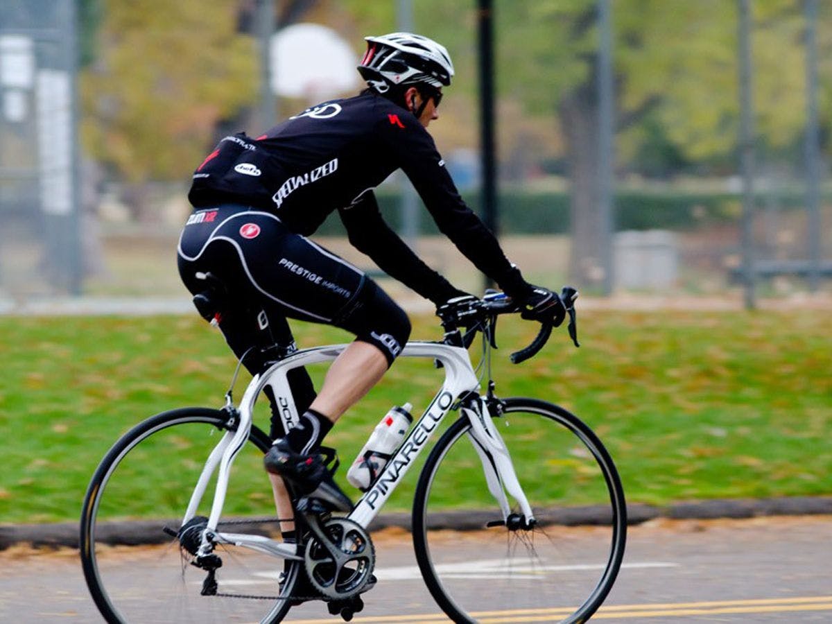 在自然與傳統之城騎行