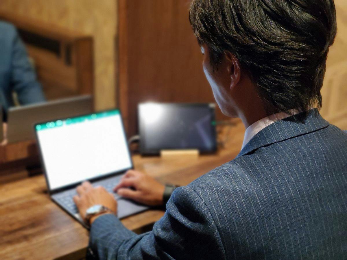 Business & Activity Chanvre (Hotel Chambre)