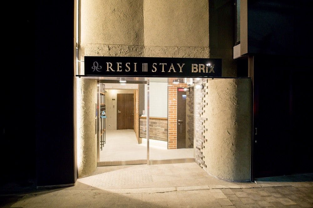 RESI STAY BRiX