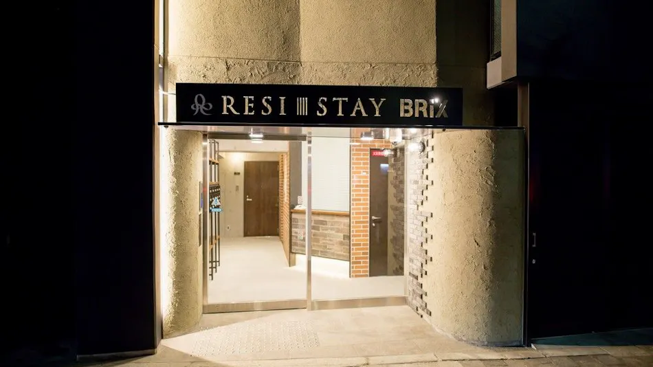 RESI STAY BRiX
