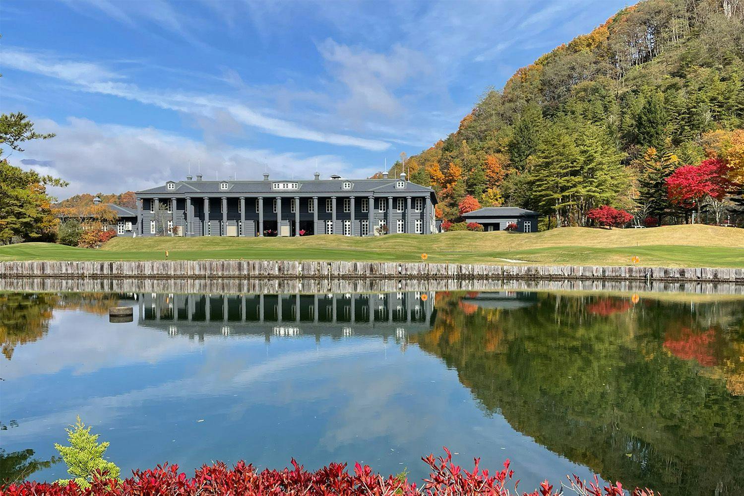 ภายนอกสิ่งอำนวยความสะดวก