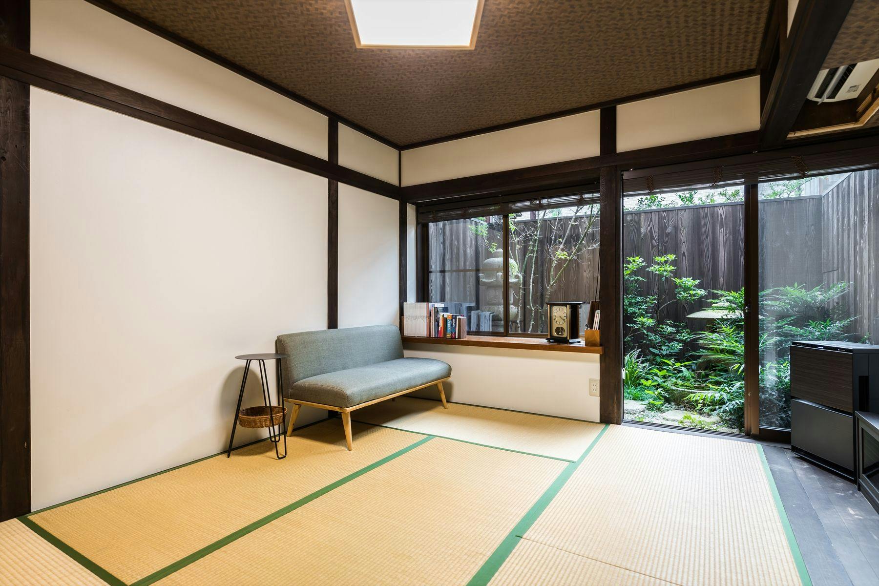 Kaga House