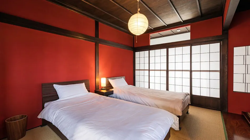 Kaga House