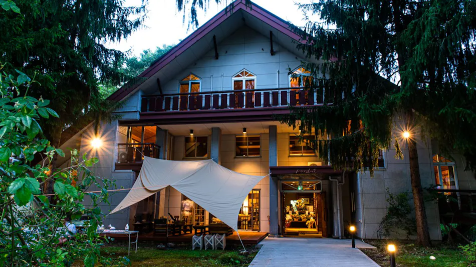 Kerie Mountain Lodge