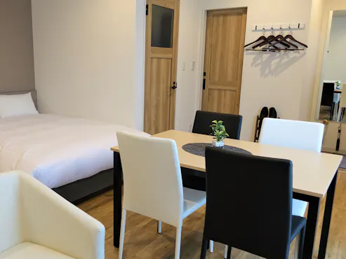 【ปลอดบุหรี่】ห้องดีลักซ์เตียงคู่