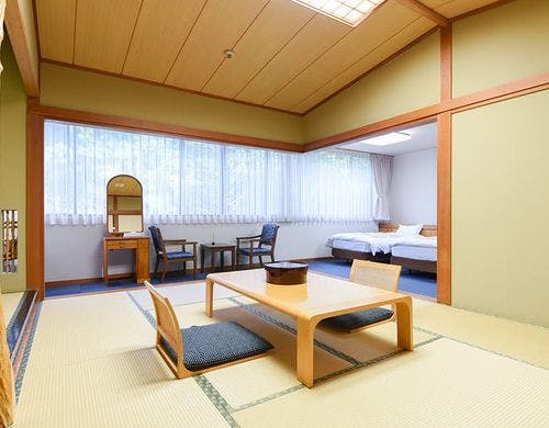 お丸山ホテル客室(和洋室)