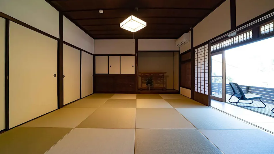 Tagomori no Akari