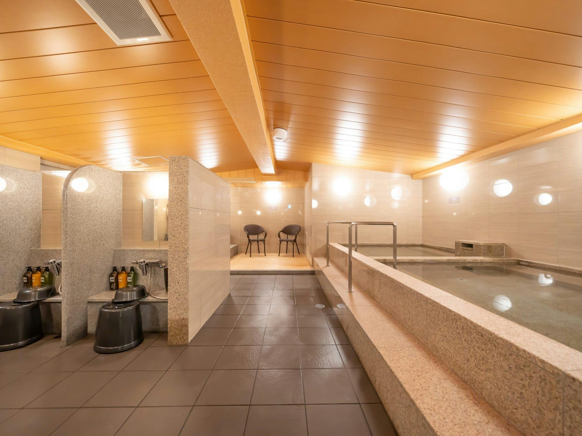 Shinsaibashi Arty Inn