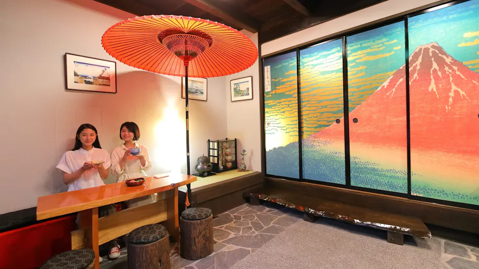 Hida Takayama Ukiyo-e INN Garon
