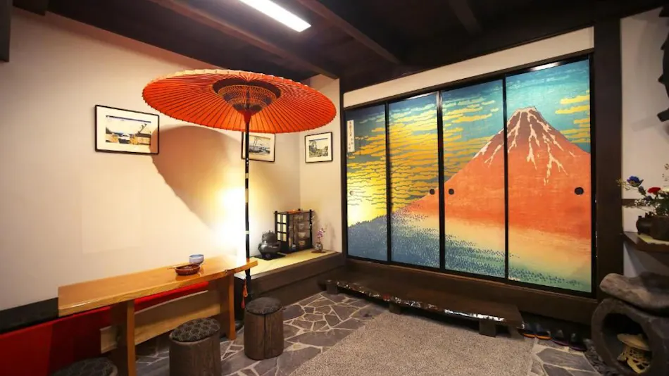 Hida Takayama Ukiyo-e INN Garon