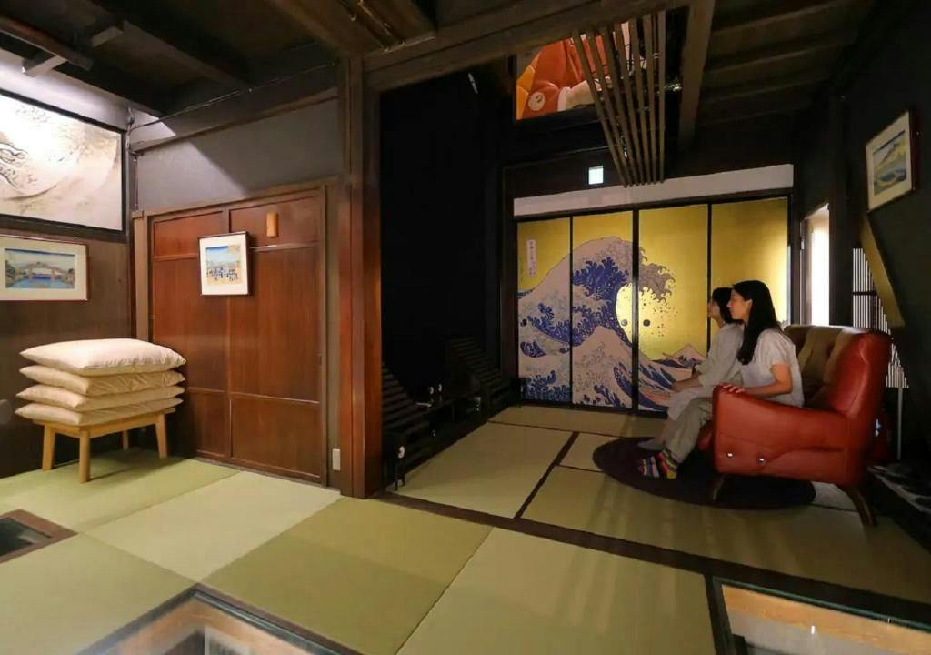 Hida Takayama Ukiyo-e INN Garon