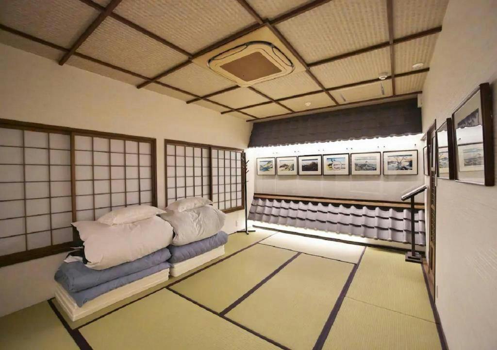 Hida Takayama Ukiyo-e INN Garon