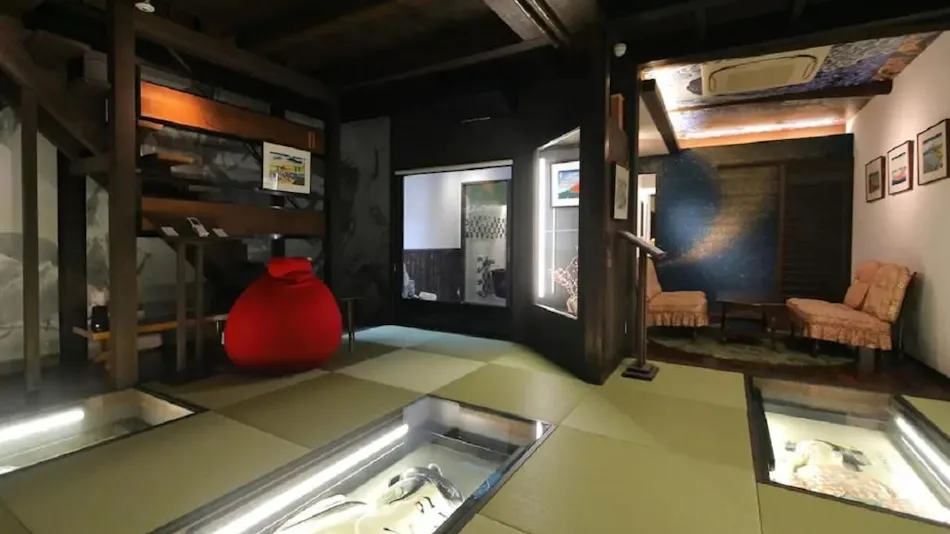 Hida Takayama Ukiyo-e INN Garon