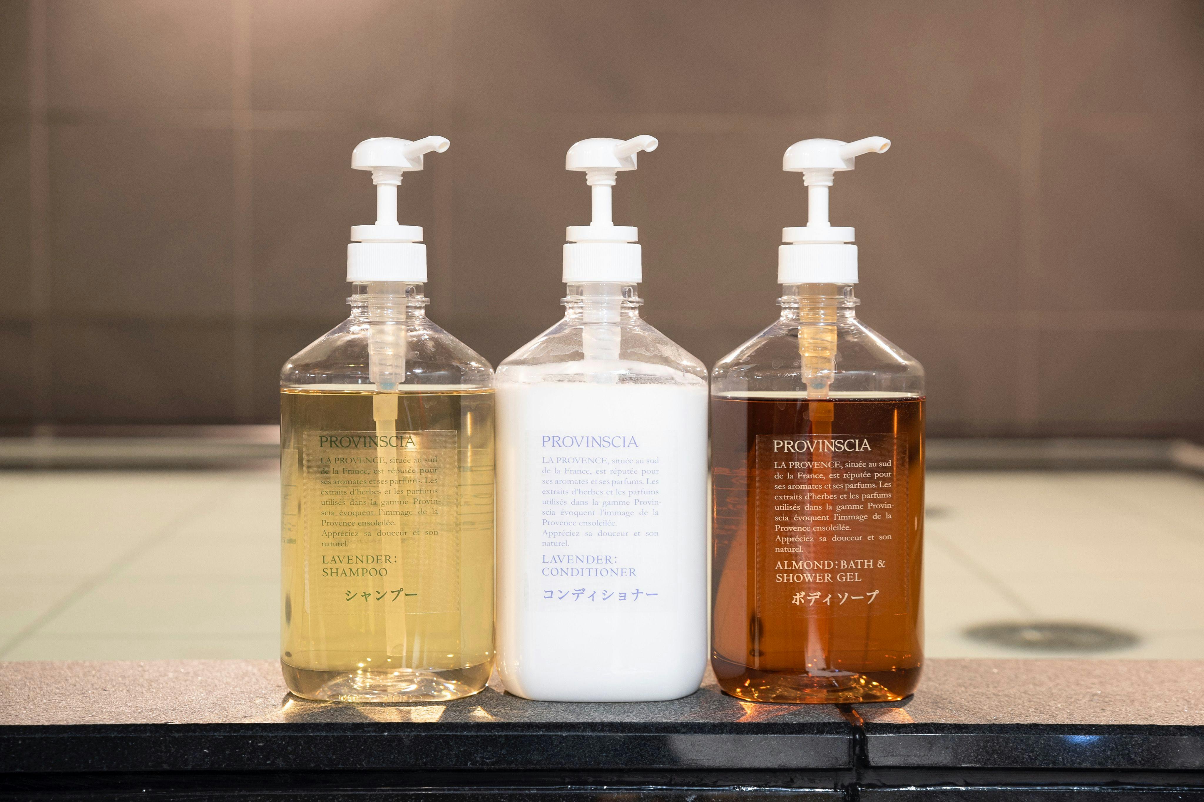 Pemandian umum wanita dan fasilitas