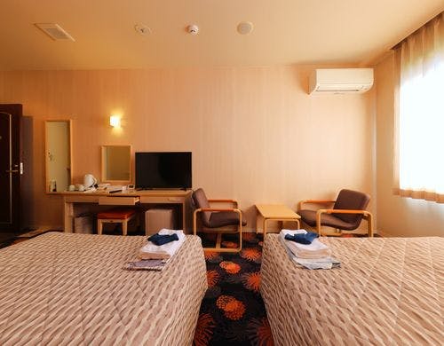 ダブルツインルーム