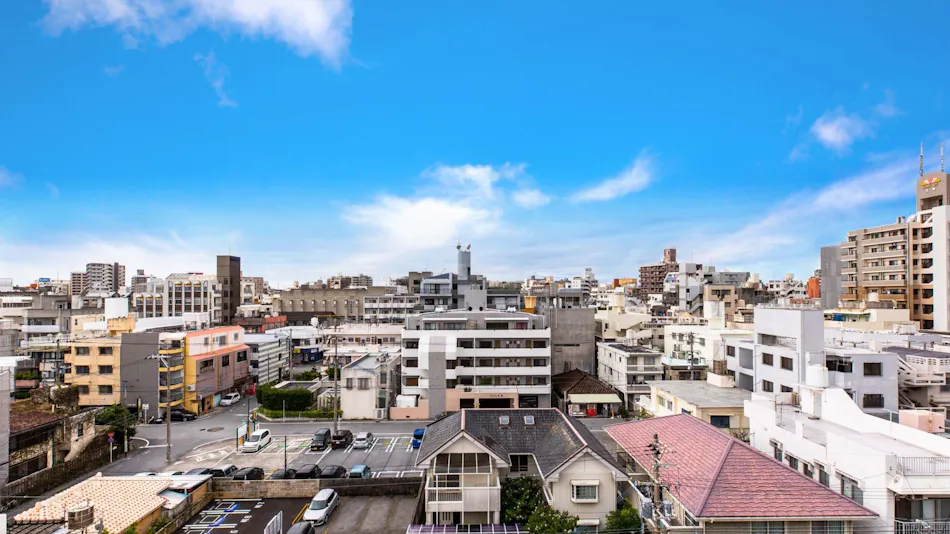 Mr.KINJO LINK in KUME NAHA <Naha City Kume>