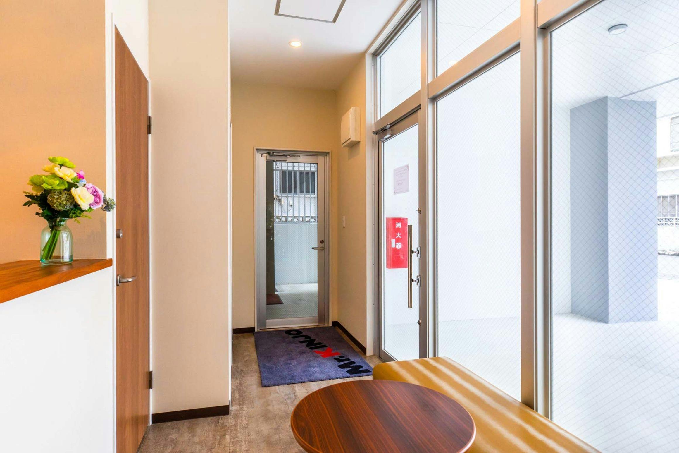 Mr.KINJO LINK in KUME NAHA <Naha City Kume>