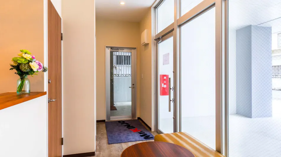 Mr.KINJO LINK in KUME NAHA <Naha City Kume>