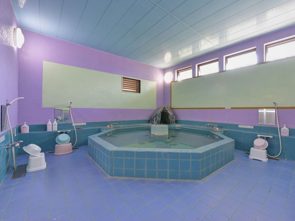 *【ห้องอาบน้ำรวม】