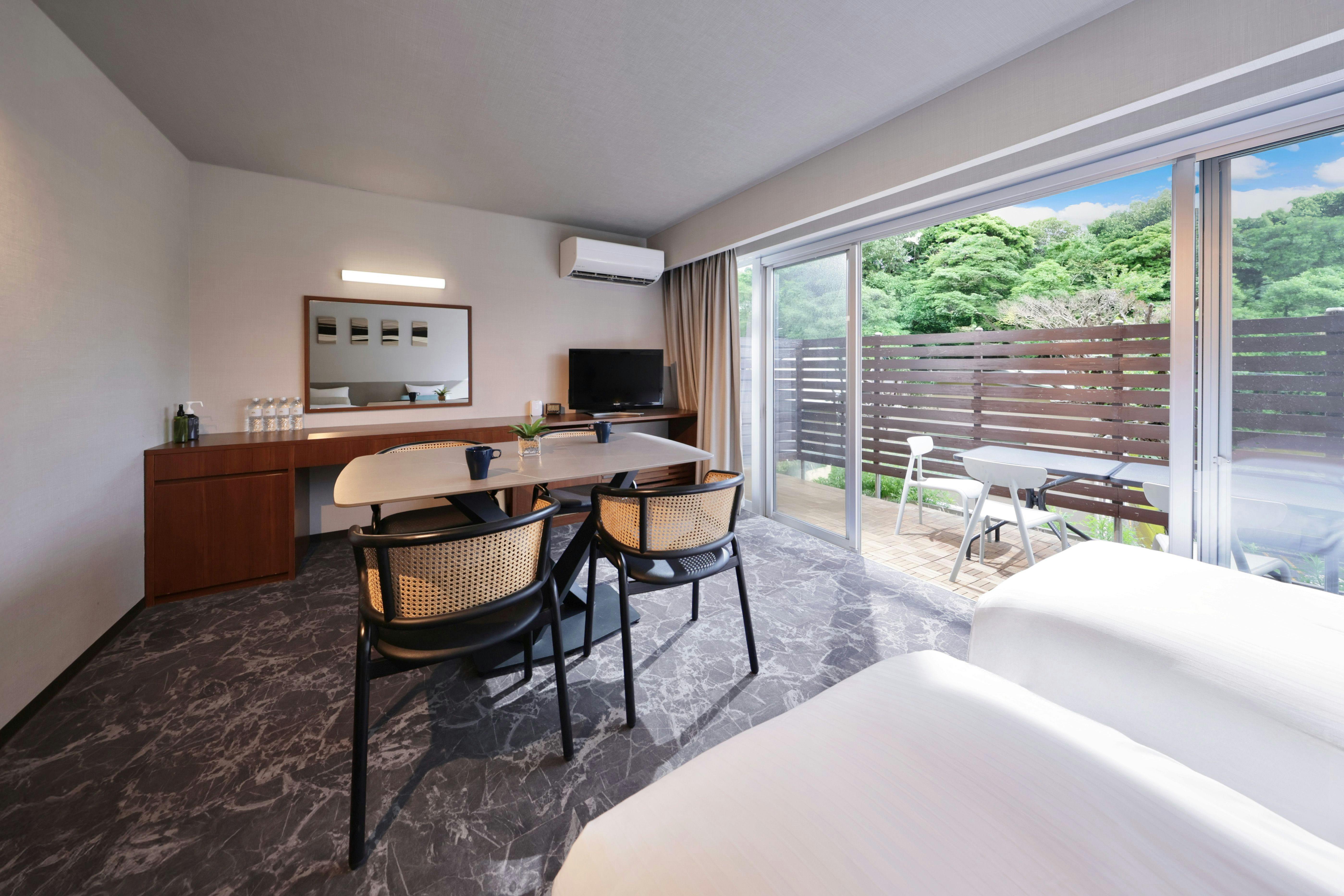 Crystal Ryokan Shirahama Akariya