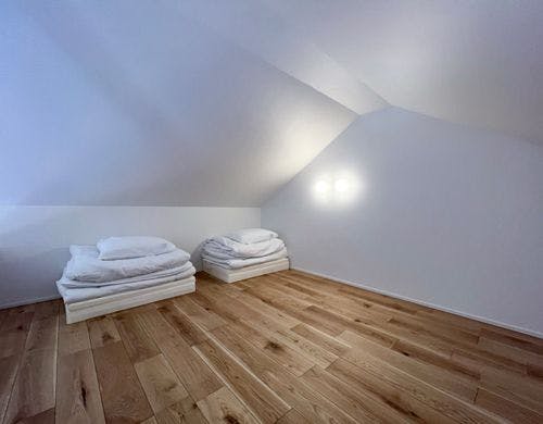 布団セット２つご用意します