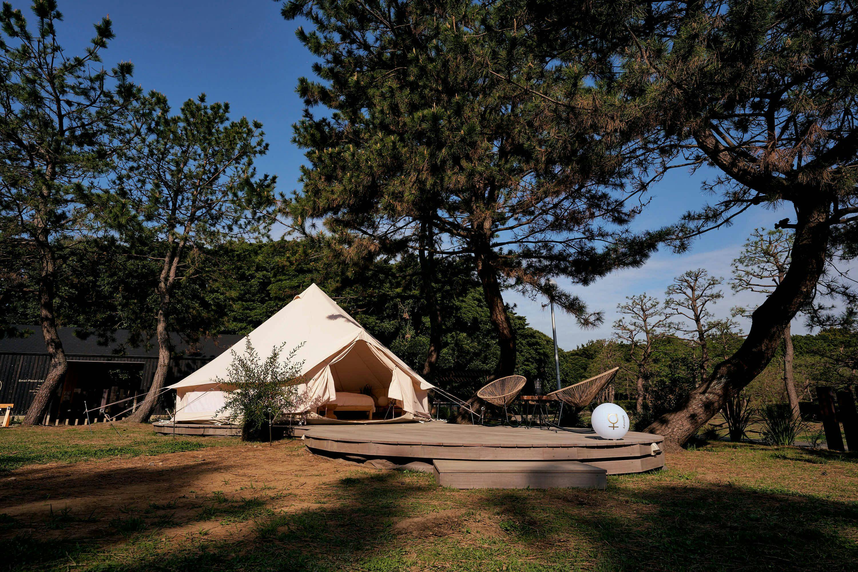 small planet CAMP & GRILL