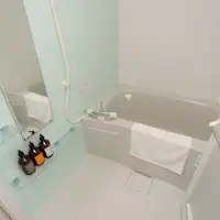 ห้องน้ำและห้องอาบน้ำแยกส่วน