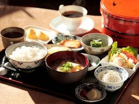 町家ゲストハウス三輪