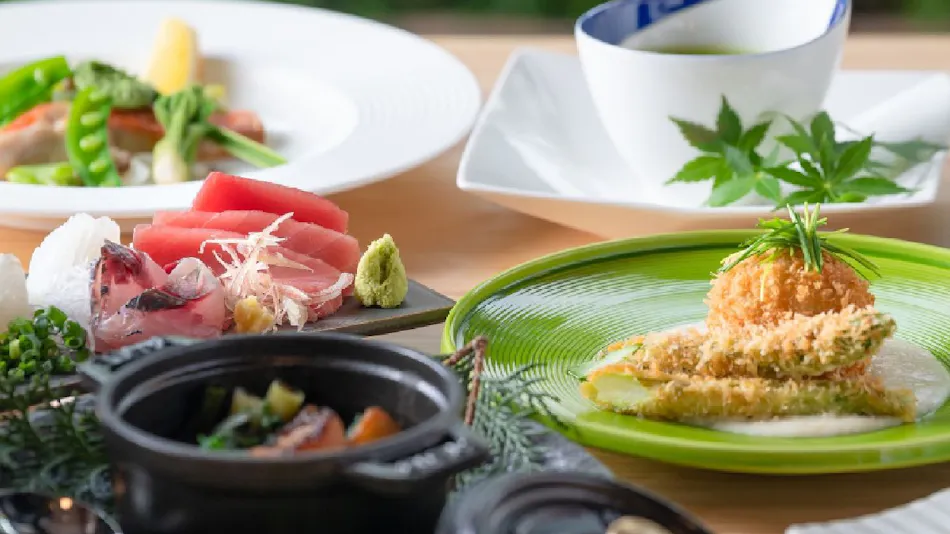 Hotel Rindou in the Fragrant Forest