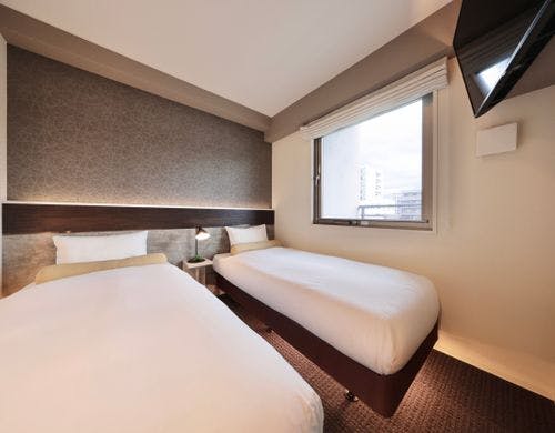 ツインルーム（14平米）