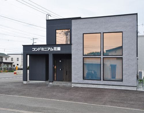 【外観】駐車スペースもございます♪