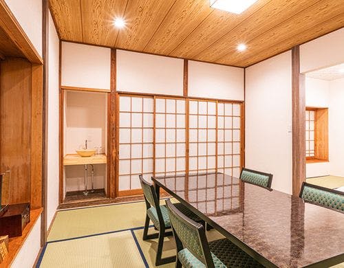 ◆【3階 和室2間】せきれい／トイレ洗面付