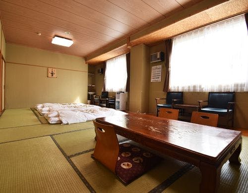 和室16畳│三世代旅行、グループ旅行に最適