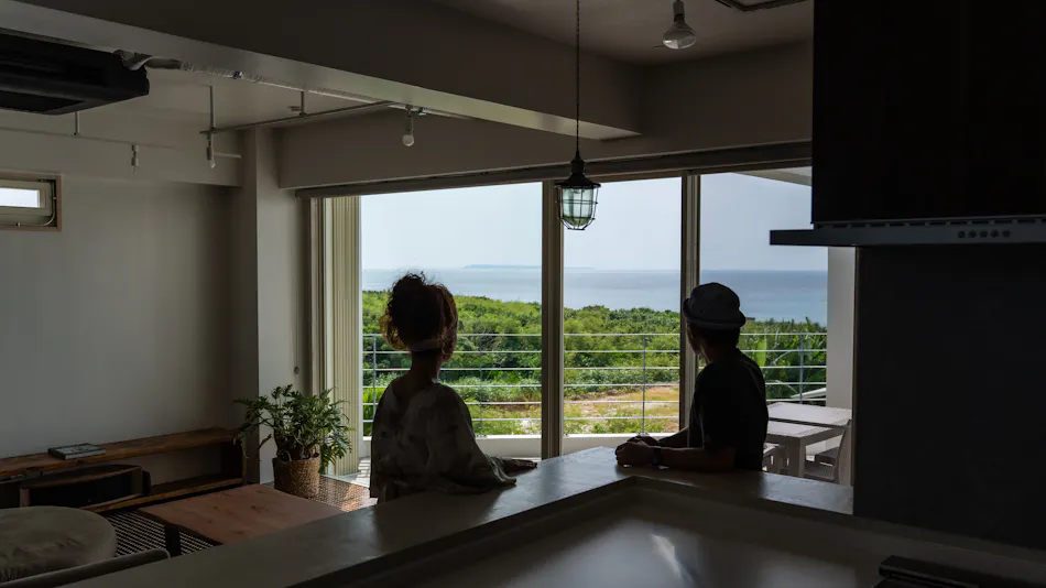 Cruise Room DESLIE Irabu Island