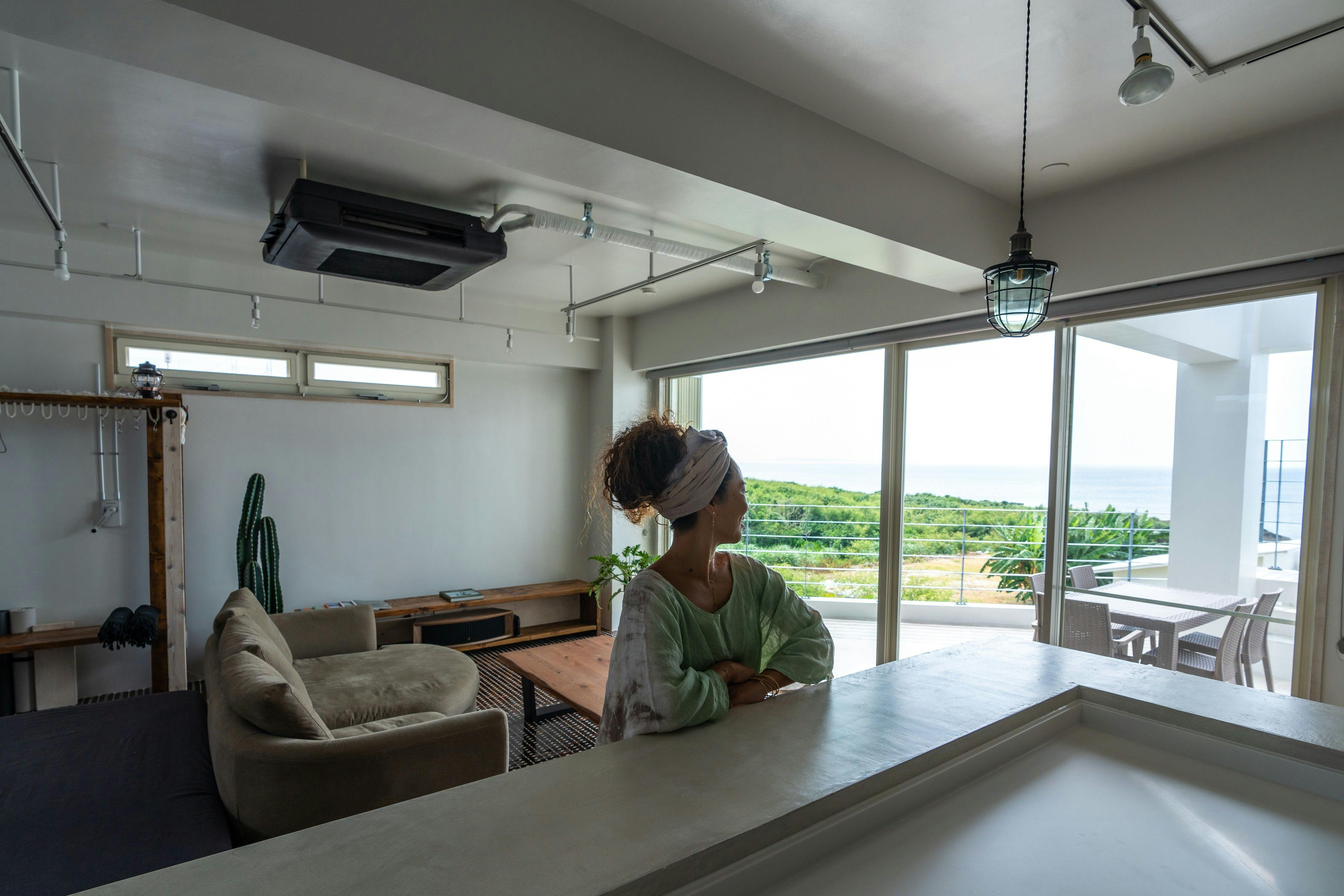 Cruise Room DESLIE Irabu Island